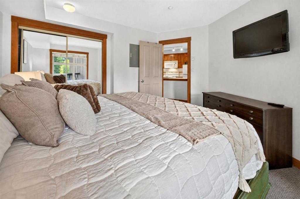 #409 – 4660 Blackcomb Way