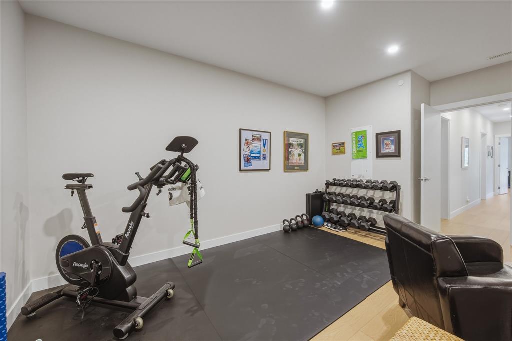 #16 – 4000 Sunstone Way