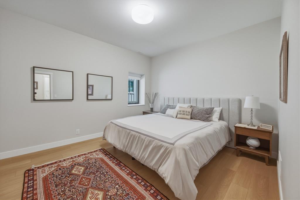 #16 – 4000 Sunstone Way