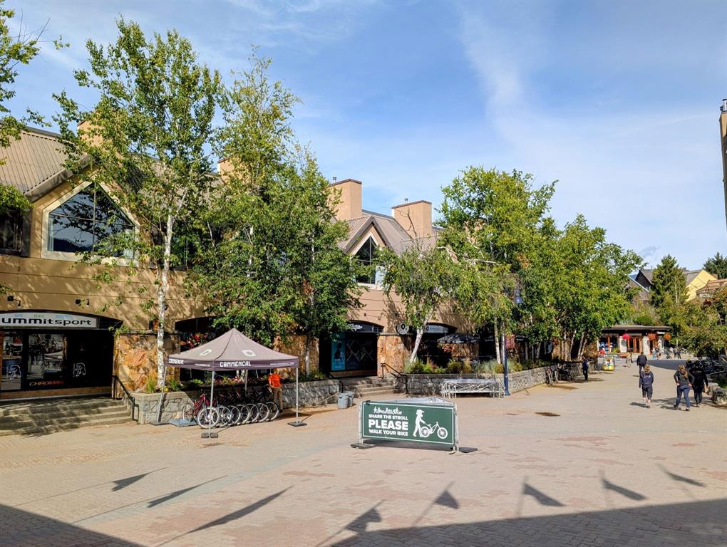#903 – 4293 Moutain Square