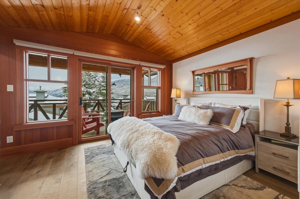 #23 – 2324 Taluswood Place