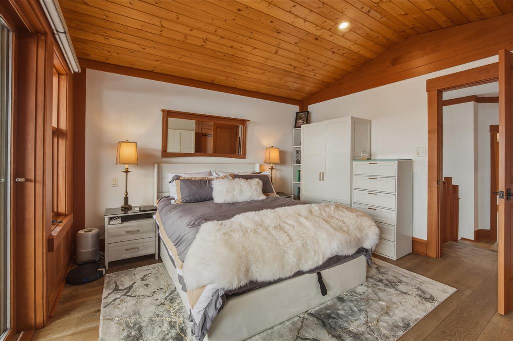#23 – 2324 Taluswood Place