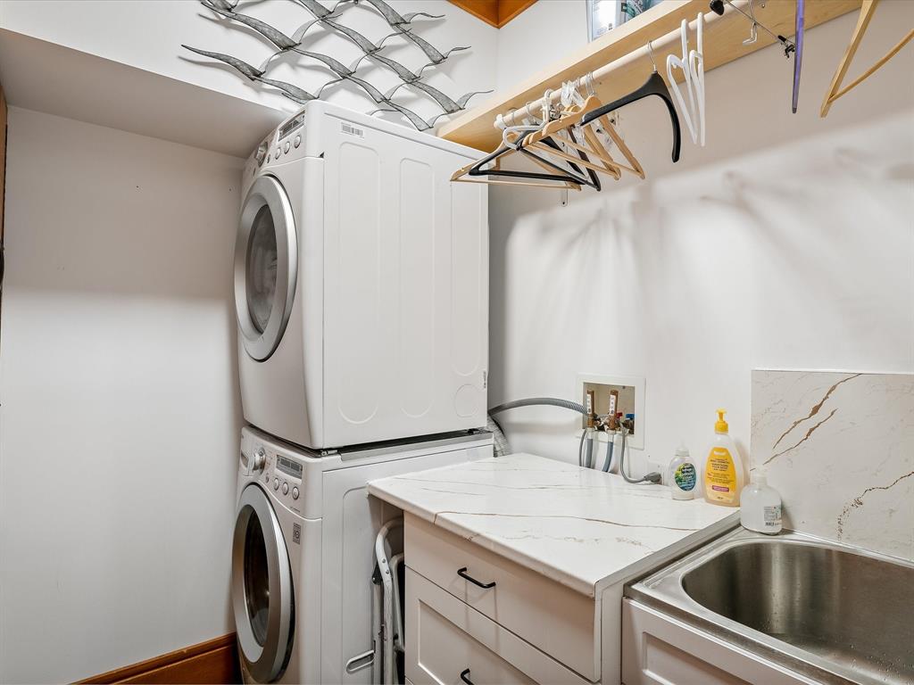 #23 – 2324 Taluswood Place