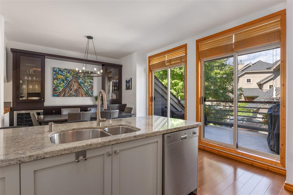 #21 – 8030 Nicklaus North Boulevard
