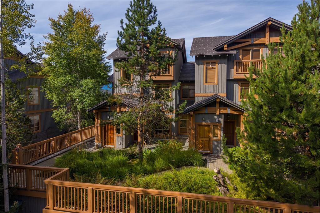 #7 – 2323 Taluswood Place