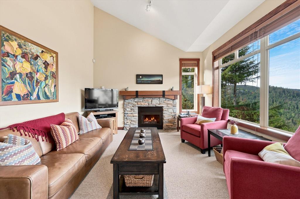 #7 – 2323 Taluswood Place