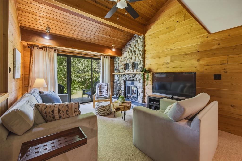 #C1 – 6900 Crabapple Drive