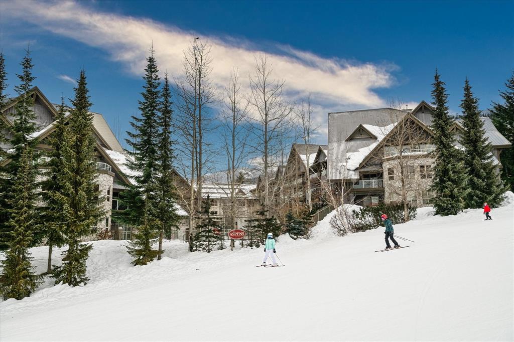 #126 – 4800 Spearhead Drive