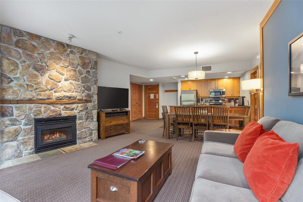#432A – 2036 London Lane