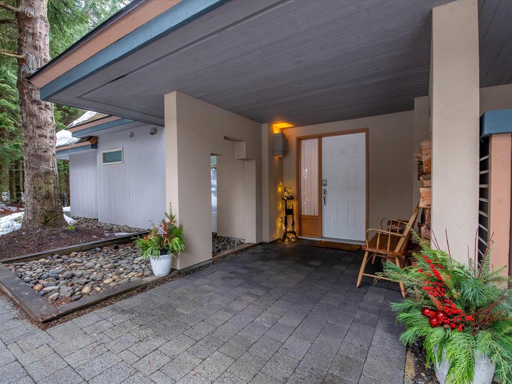 #31 – 4636 Blackcomb Way