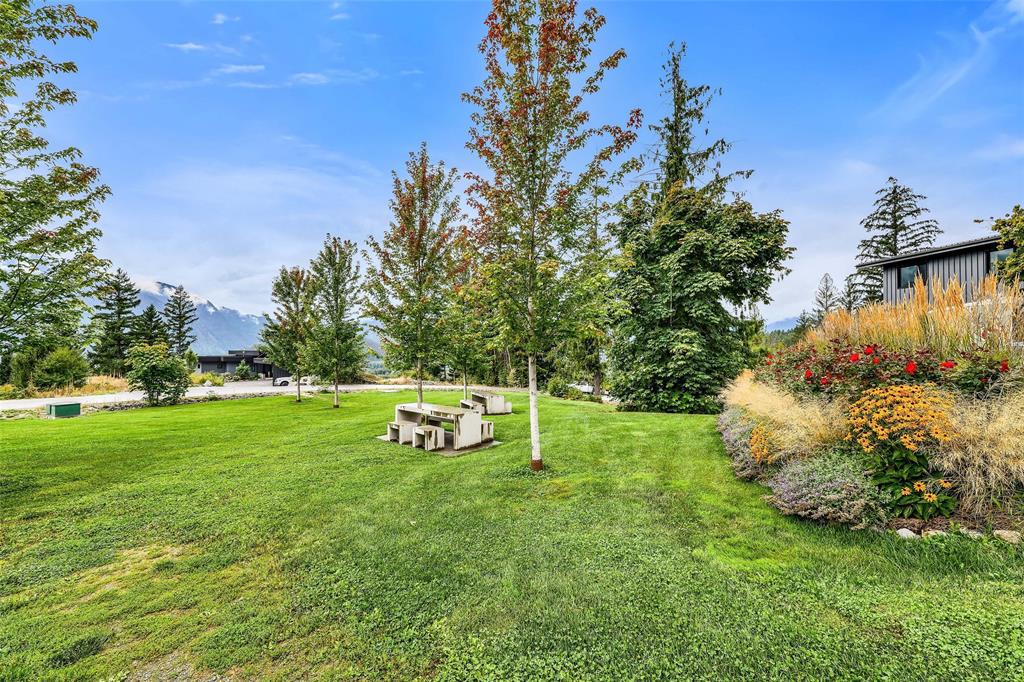 1709 Wishbone Court