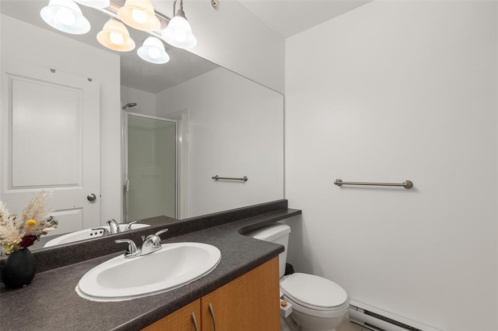 #313 – 38003 Second Avenue