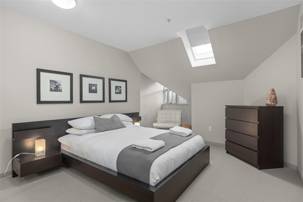 #302 – 3212 Blueberry Drive