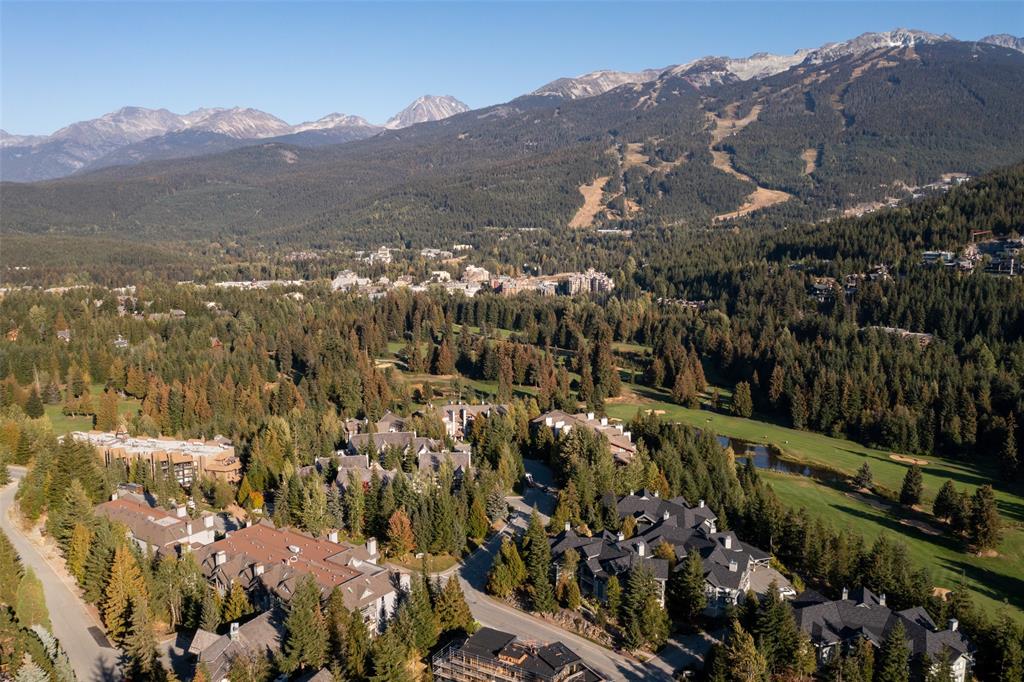 #302 – 3212 Blueberry Drive