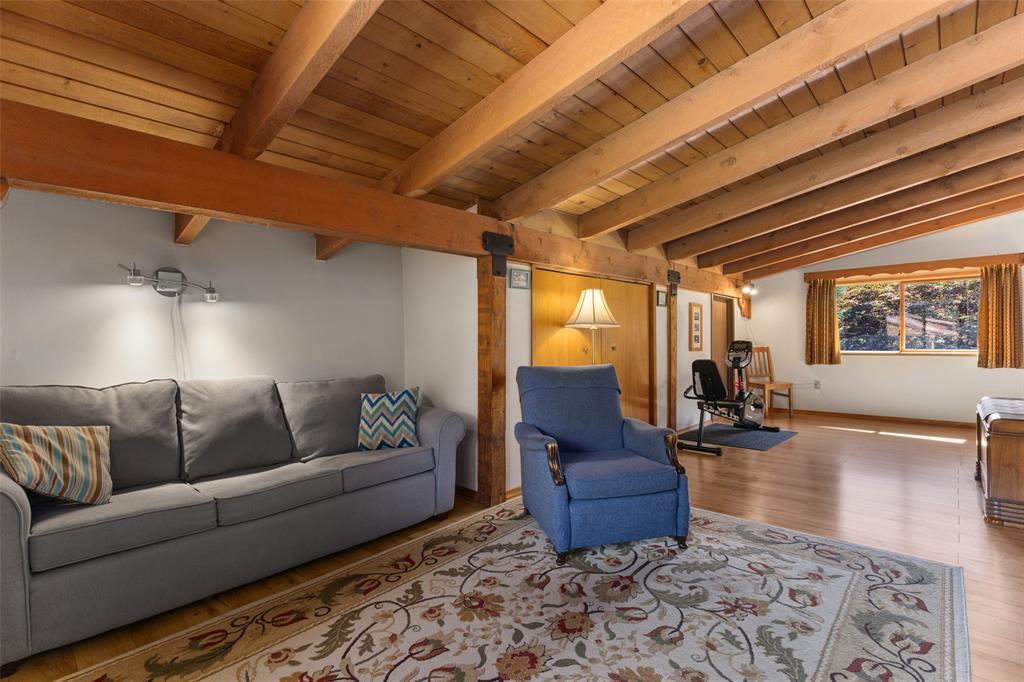 7869 Pemberton Meadows Road