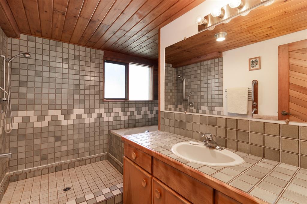 7869 Pemberton Meadows Road