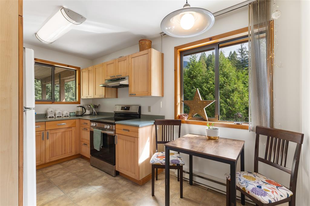 7869 Pemberton Meadows Road