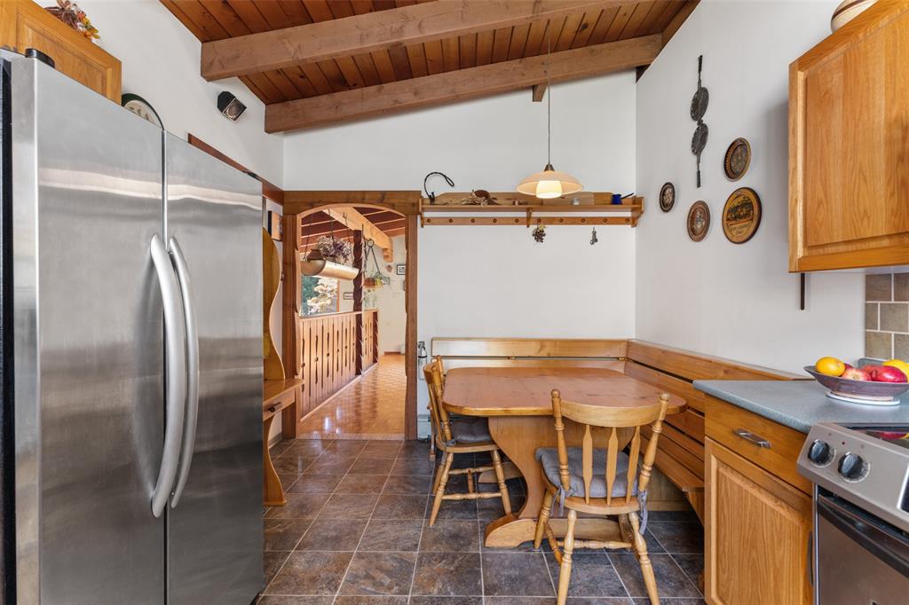 7869 Pemberton Meadows Road