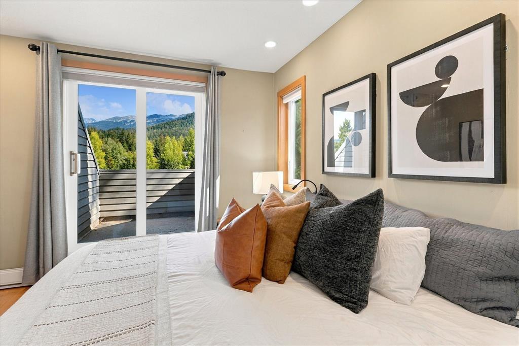 2323 Aspen Court
