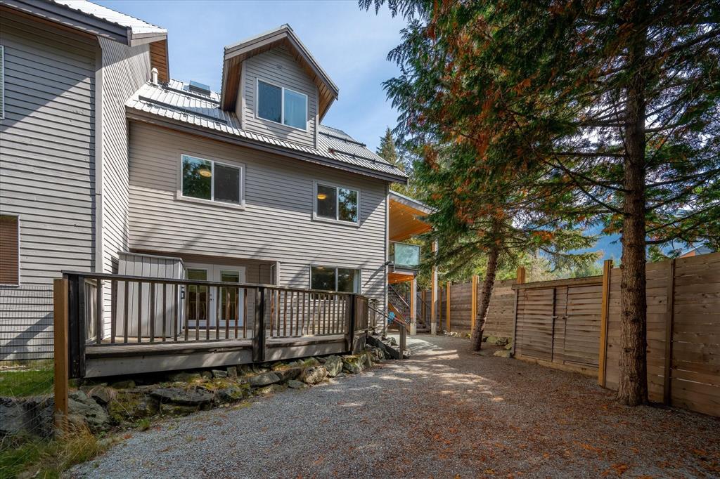 2323 Aspen Court