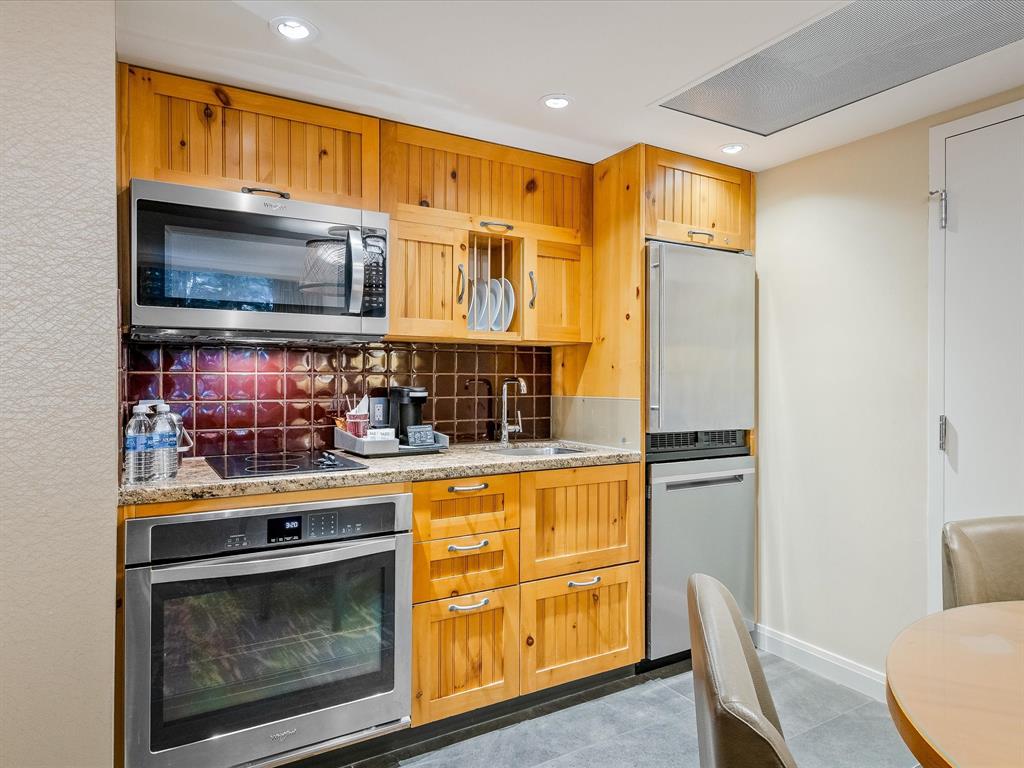 #679 – 4090 Whistler Way