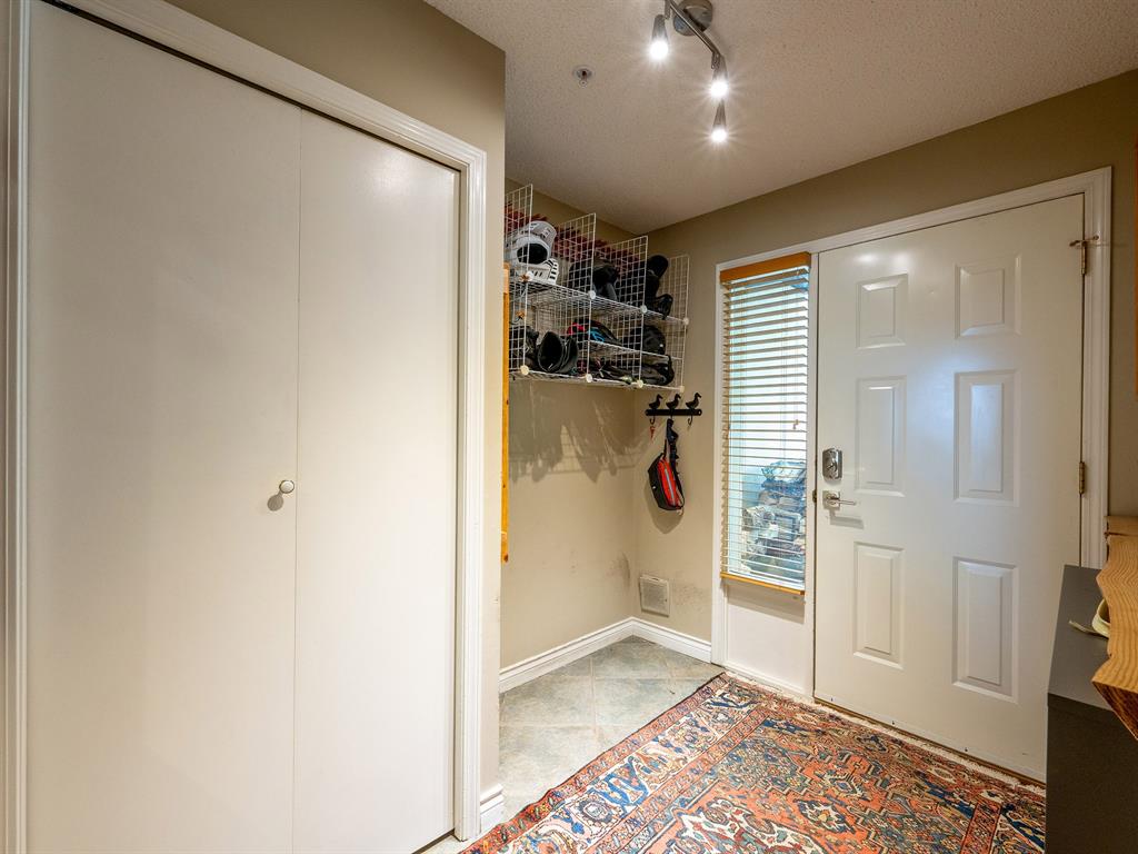 #18 – 4637 Blackcomb Way