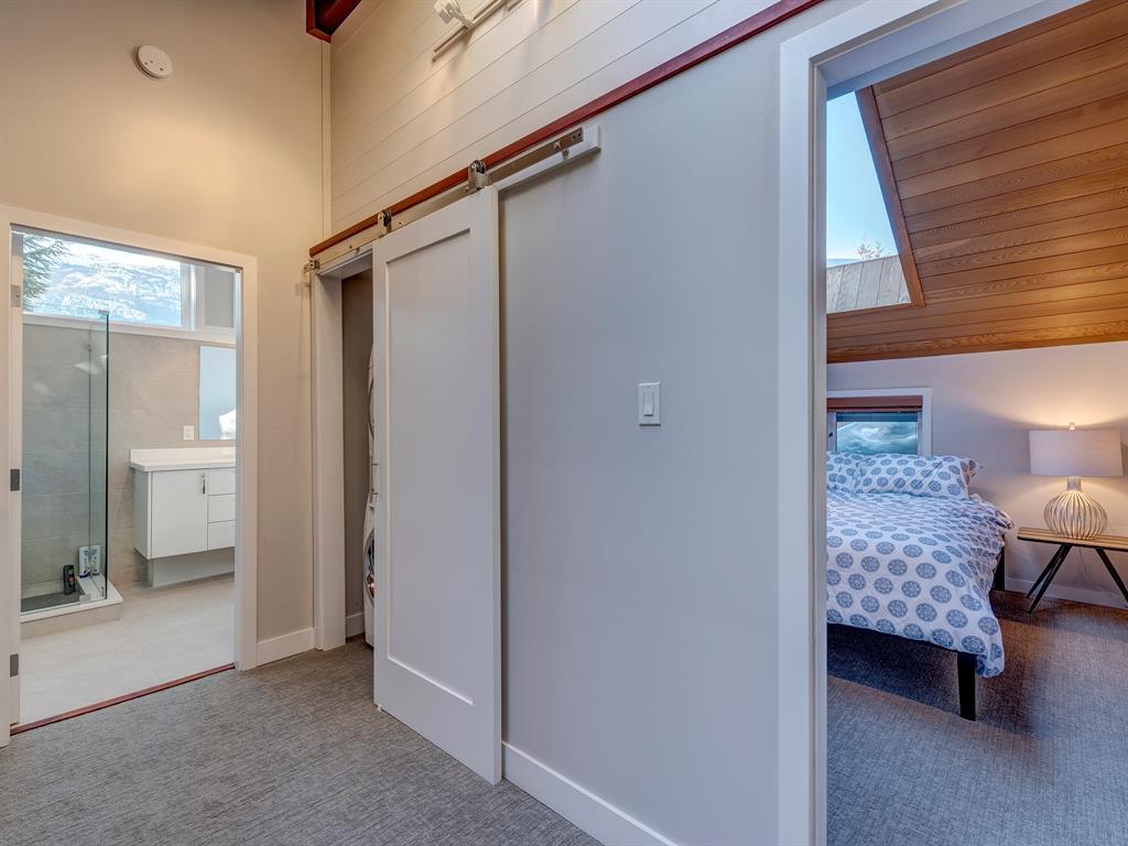 #216 – 6117 Eagle Drive