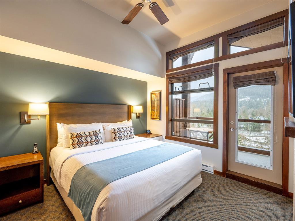 #414A – 2020 London Lane