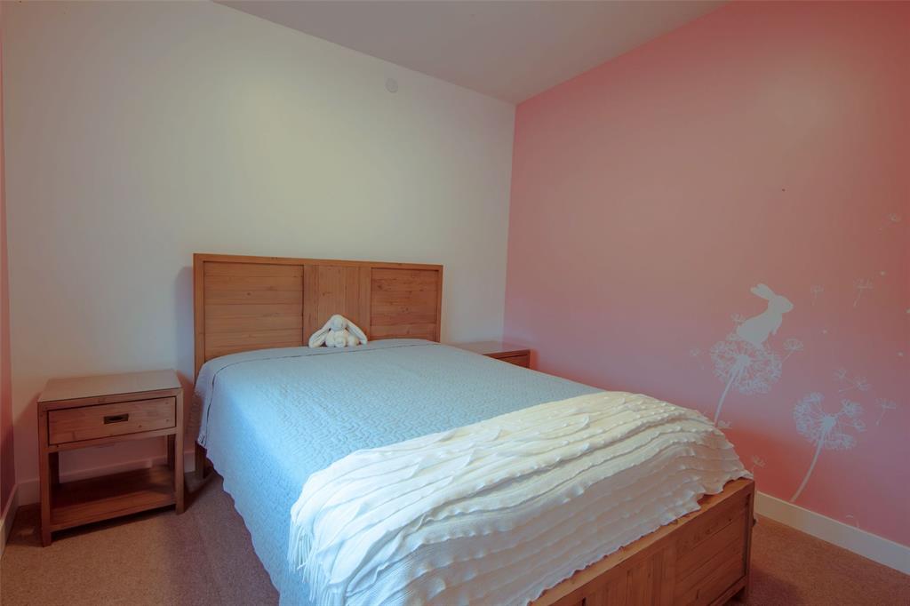 #50 – 4000 Sunstone Way