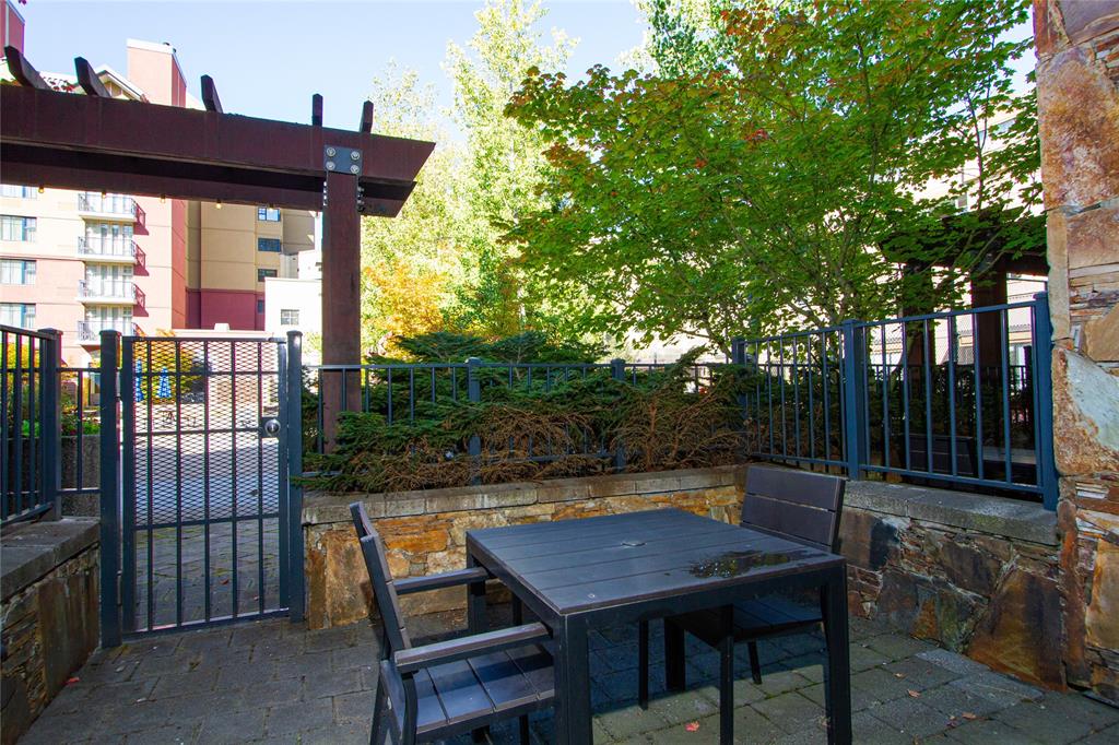 #161 – 4050 Whistler Way