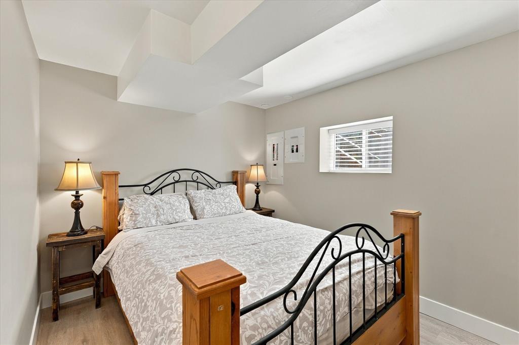 9226 Emerald Drive
