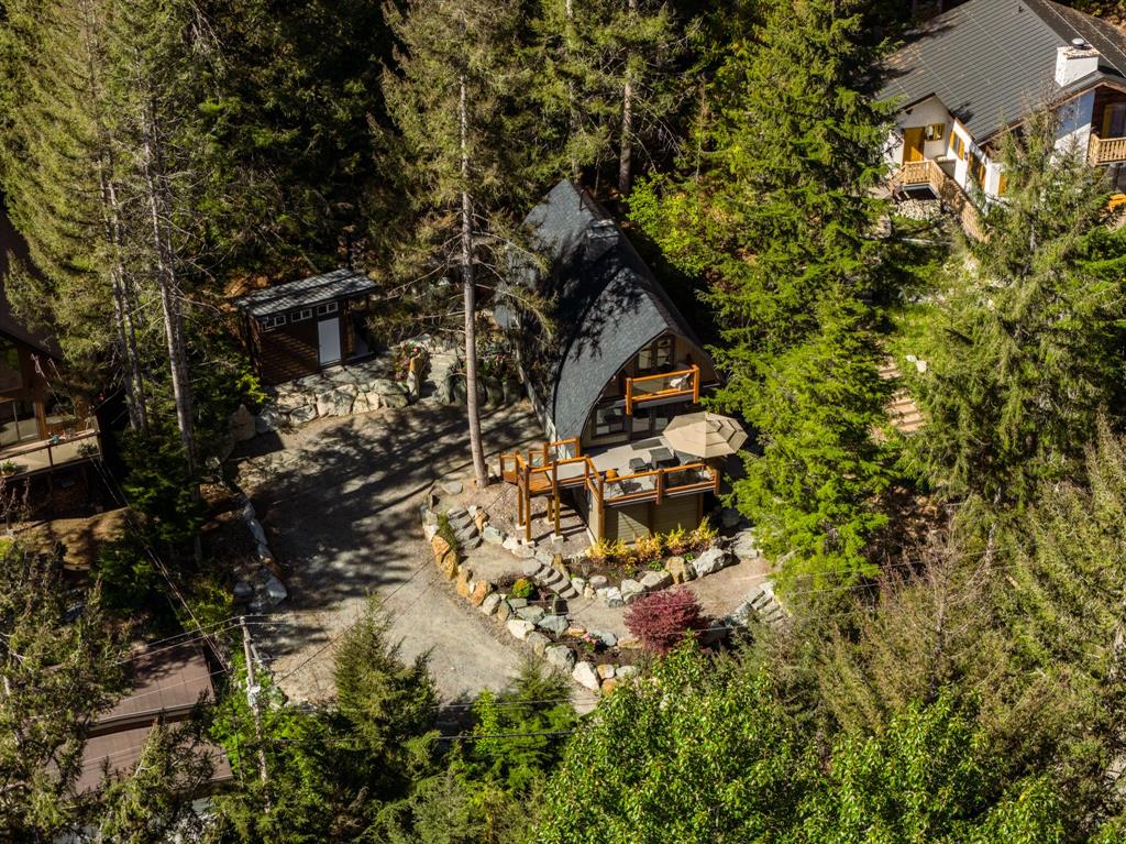 9226 Emerald Drive