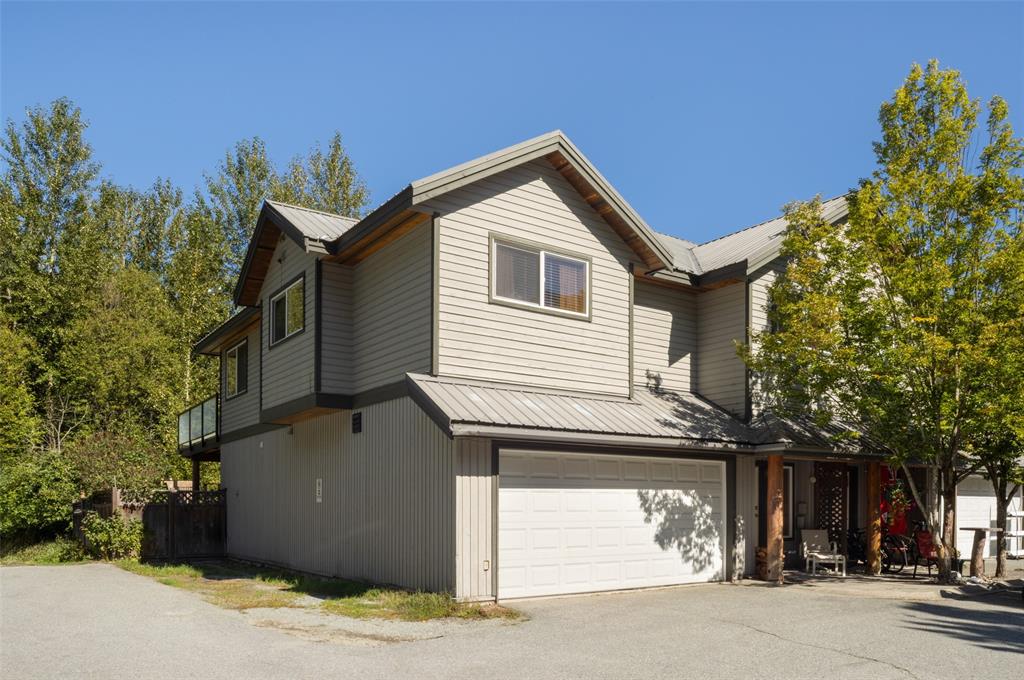 #6 – 7467 Prospect Street