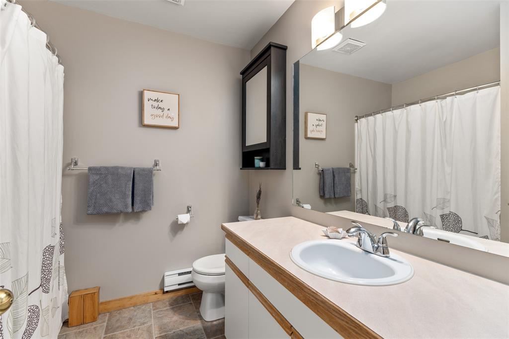 #6 – 7467 Prospect Street
