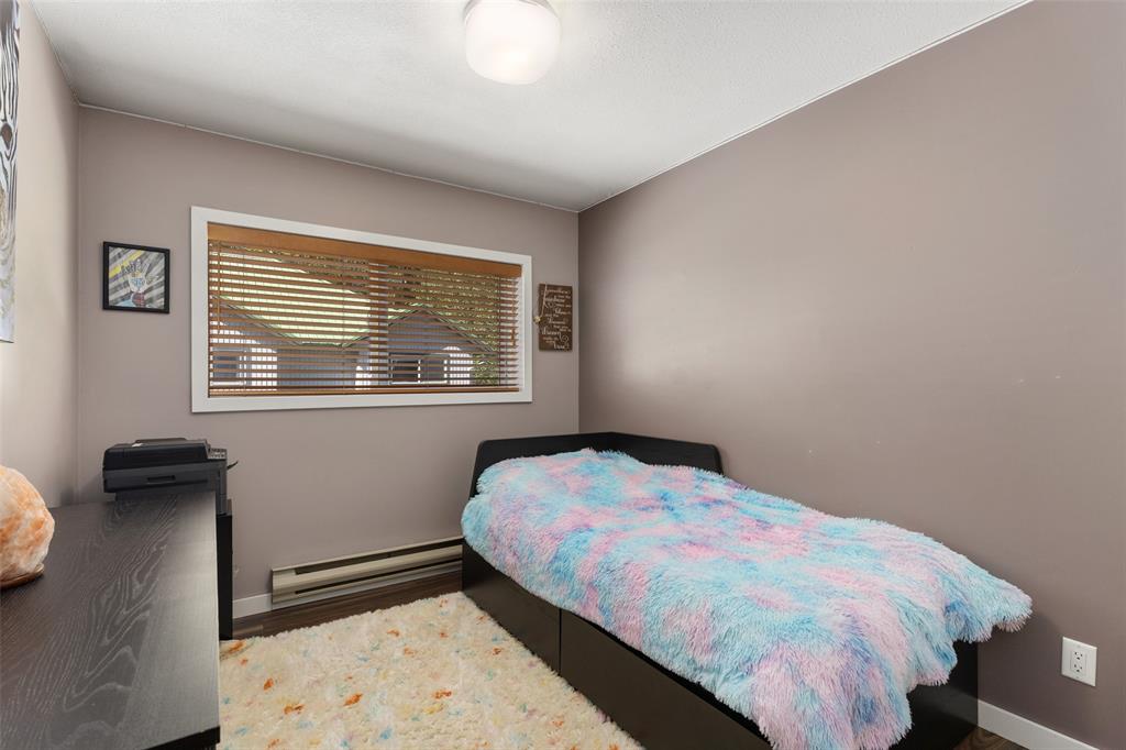 #6 – 7467 Prospect Street