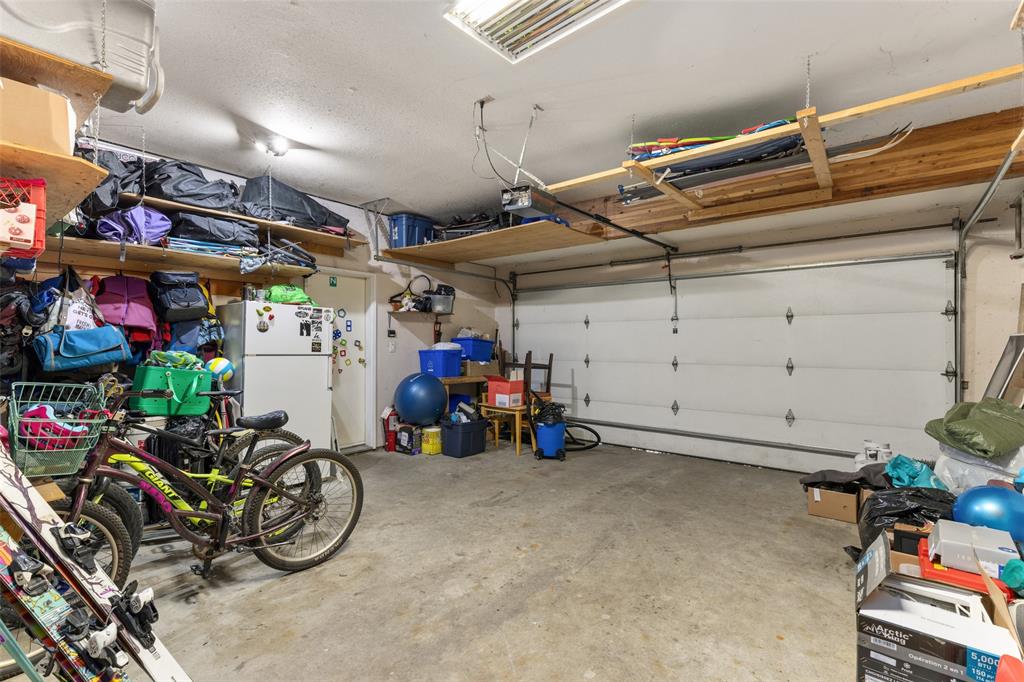#6 – 7467 Prospect Street