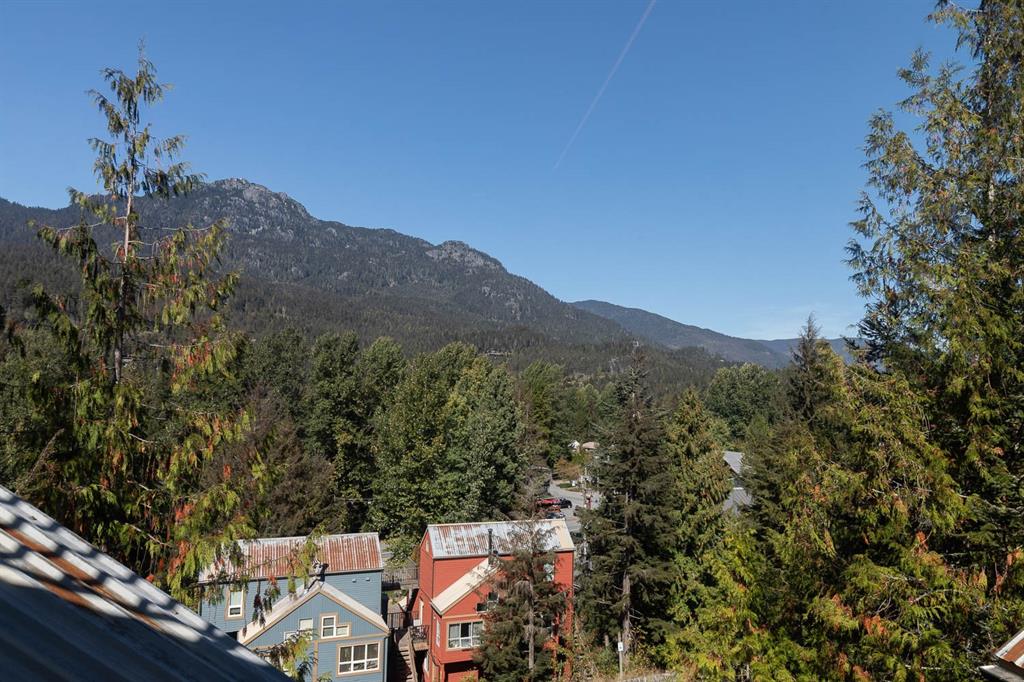 #3 – 2158 Sarajevo Drive