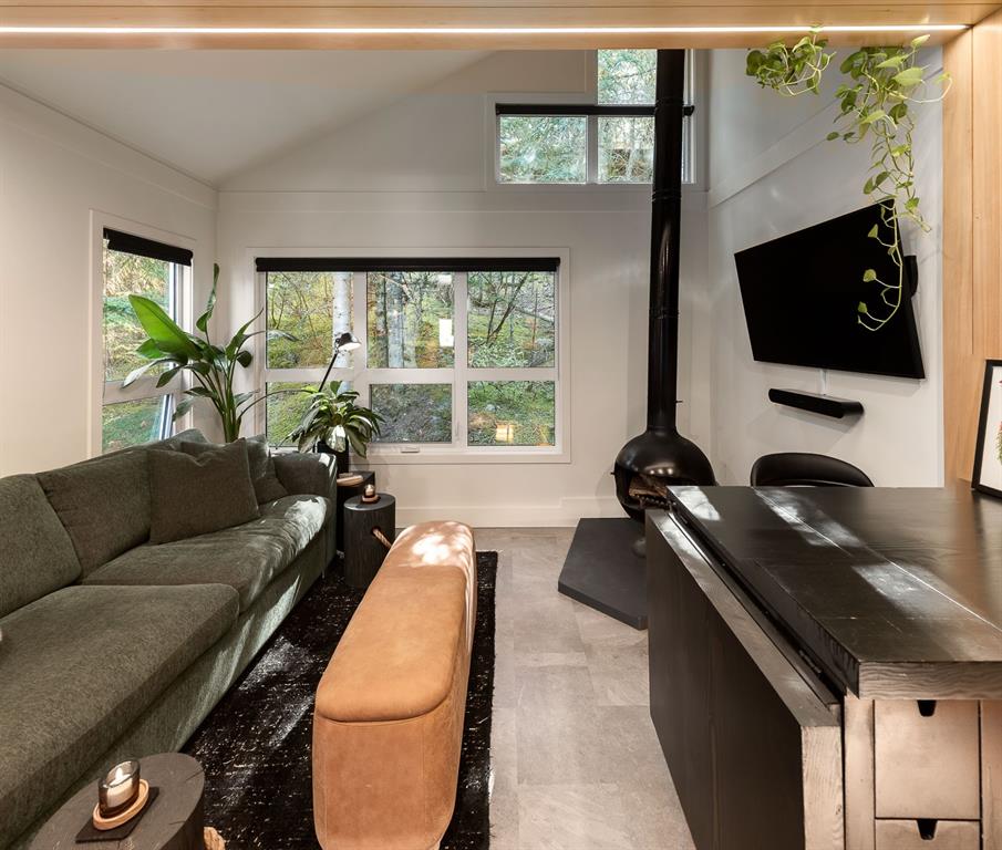 #3 – 2158 Sarajevo Drive
