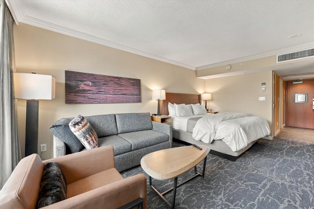 #460 – 4090 Whistler Way