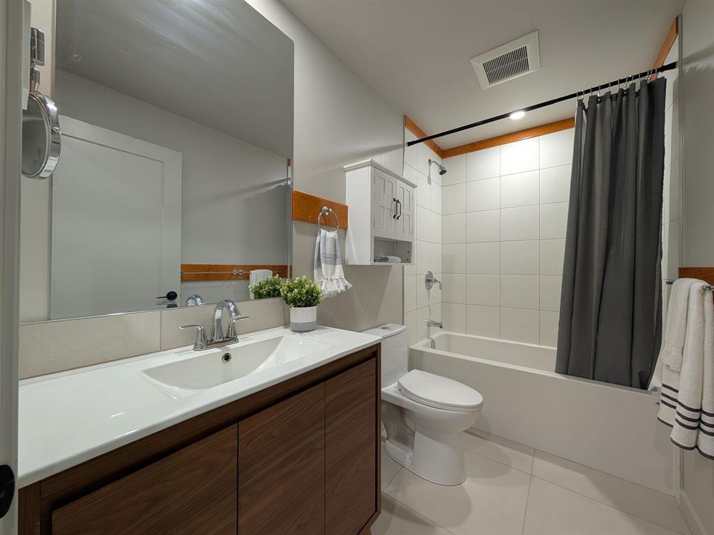 #SL3 – 1307 Eagle Drive
