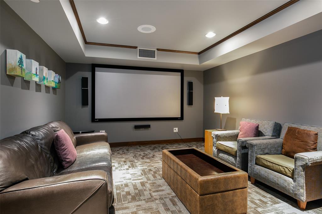 #331B – 2036 London Lane