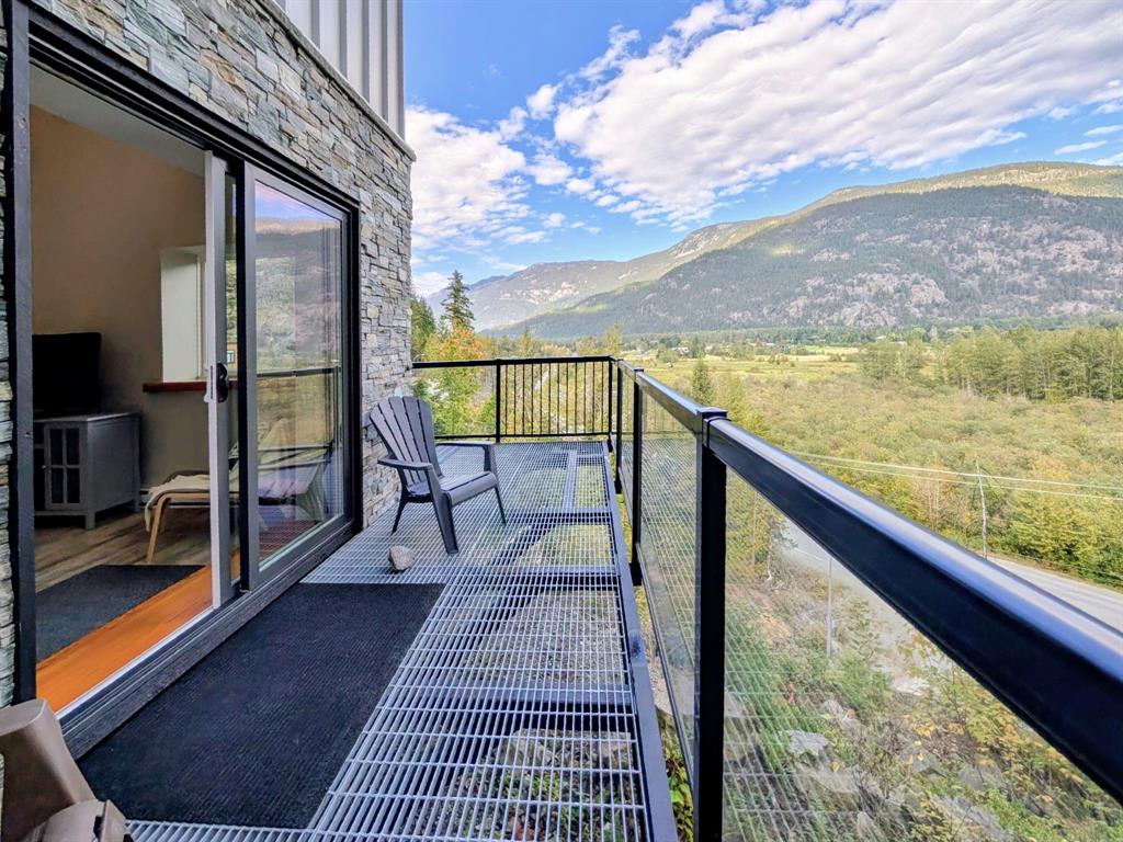 #SL4 – 1307 Eagle Drive