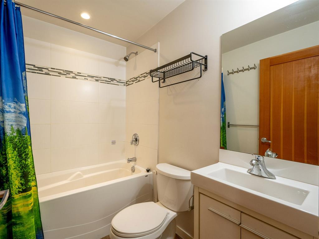 2214 Brandywine Way
