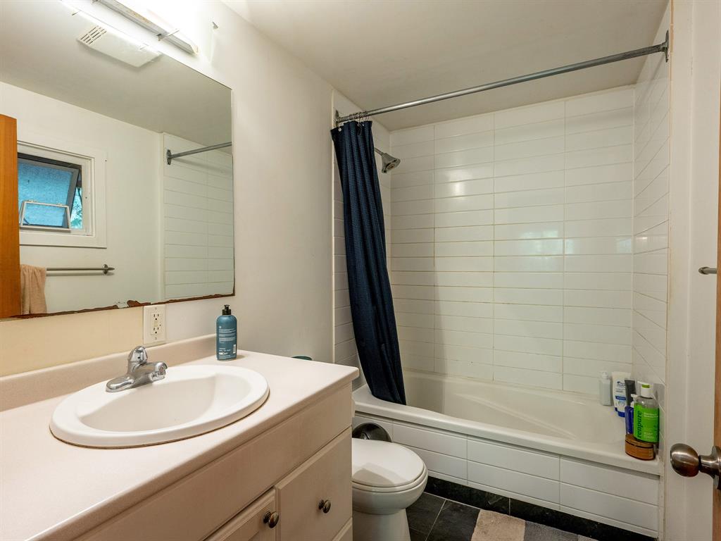 2214 Brandywine Way