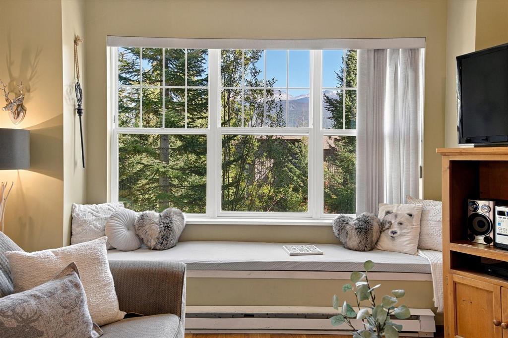 #103 – 3300 Ptarmigan Place