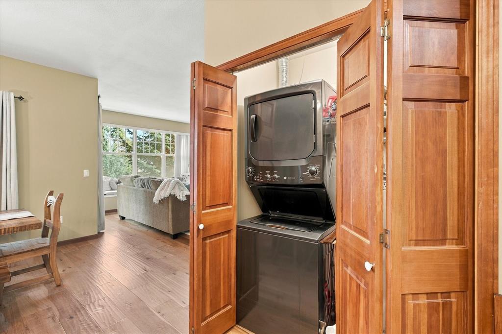 #103 – 3300 Ptarmigan Place
