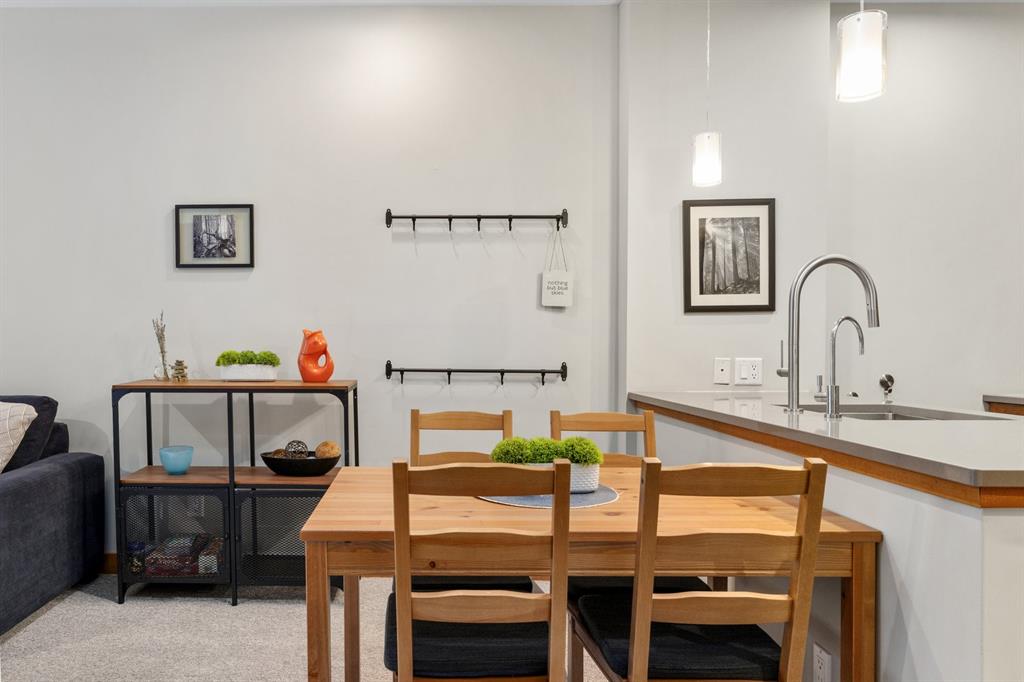 #222 – 4660 Blackcomb Way