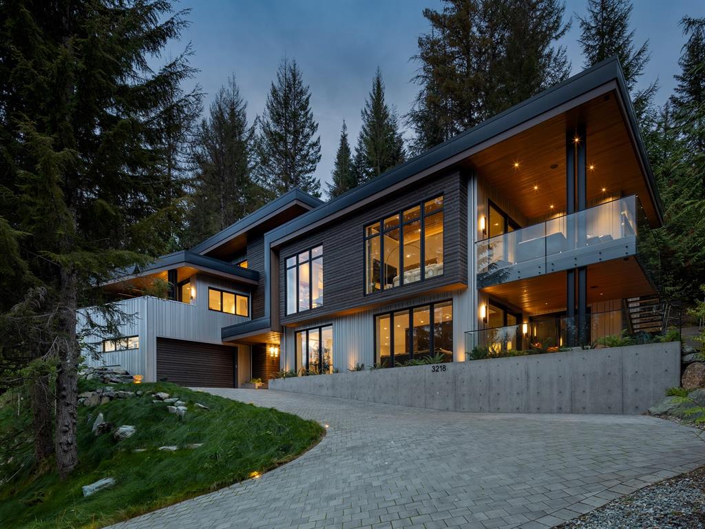 3218 Juniper Place