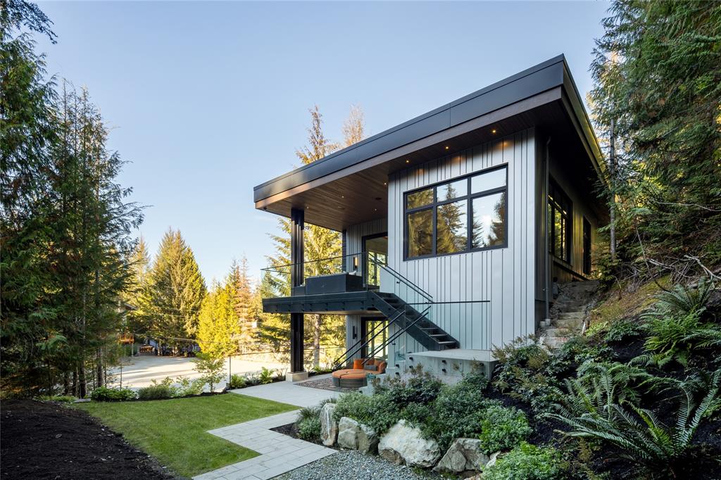 3218 Juniper Place