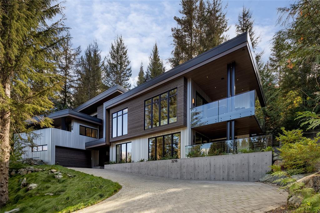 3218 Juniper Place